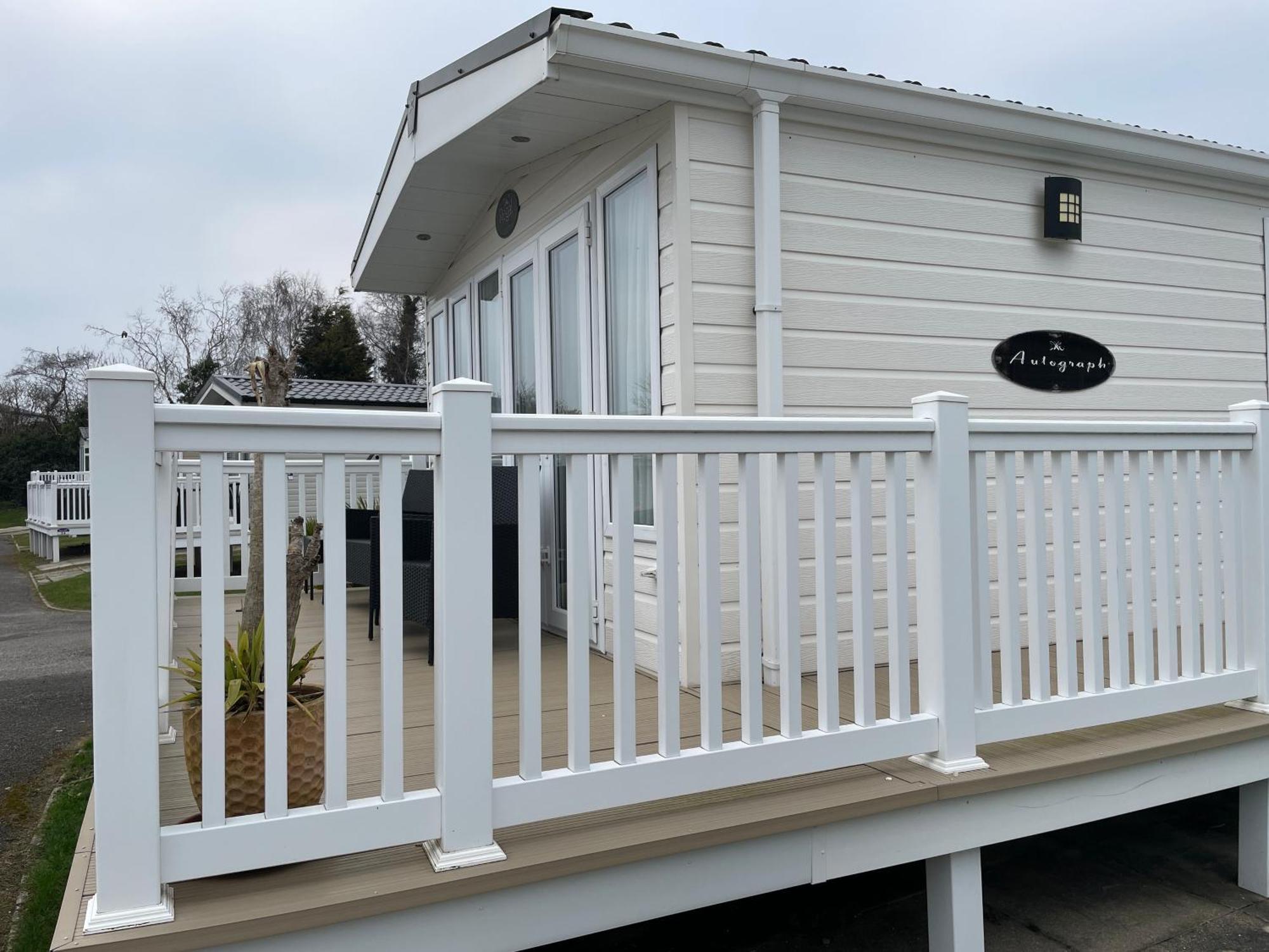 Rockley Park Private Holiday Homes Poole Exterior foto